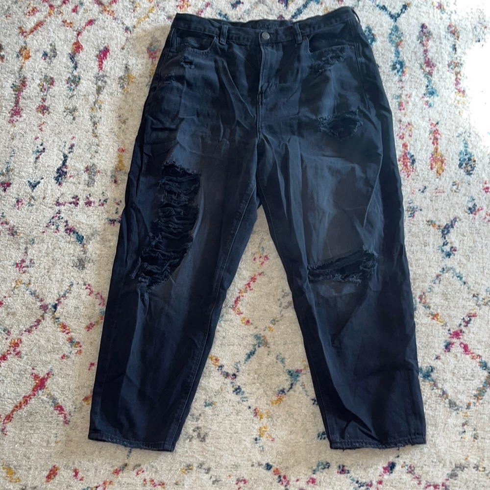 Black mom jeans
